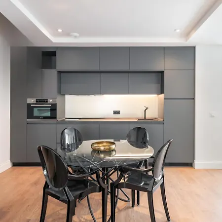 Be Mate Centro Málaga